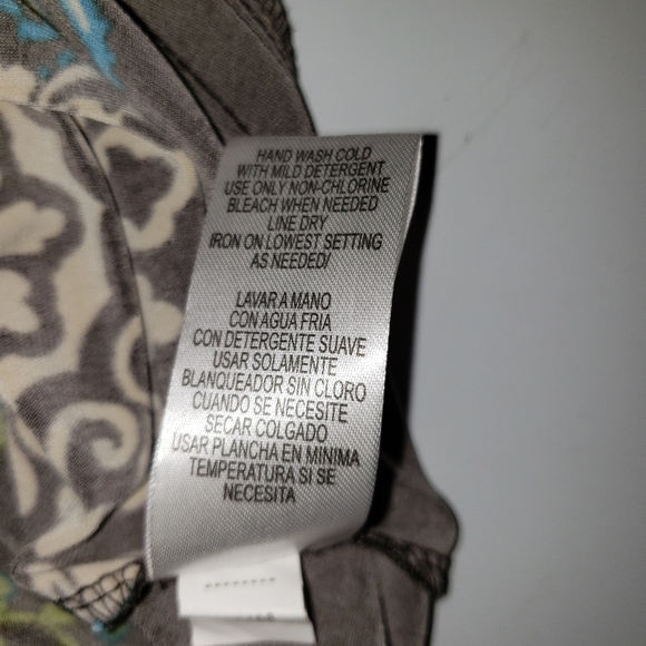 ❤Studio l V-neck Dress - Picture 7 of 10